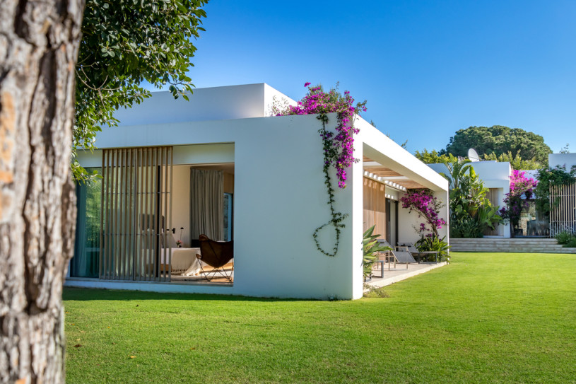 plush74 boundless nature villa 1