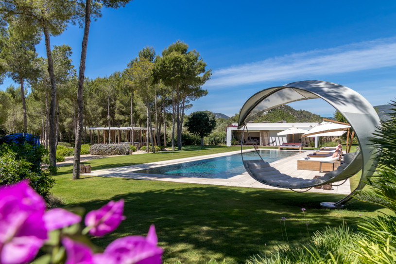 plush74 boundless nature villa 52