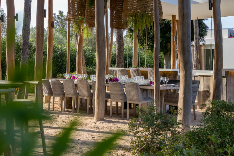 plush74 boundless nature villa 60