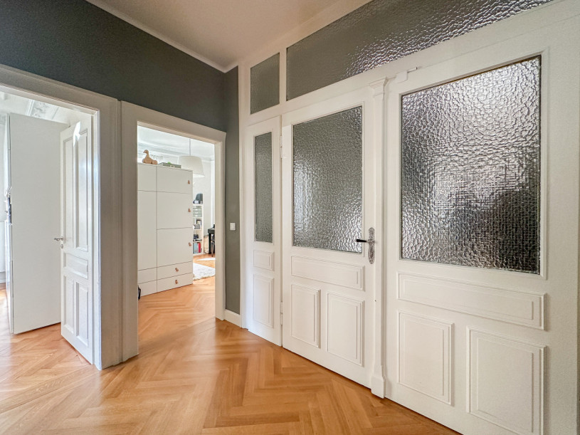 plush74 bright design apartment stuttgart 13