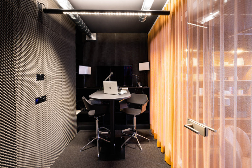 peluche74 spazio di lavoro centrale fascino 24