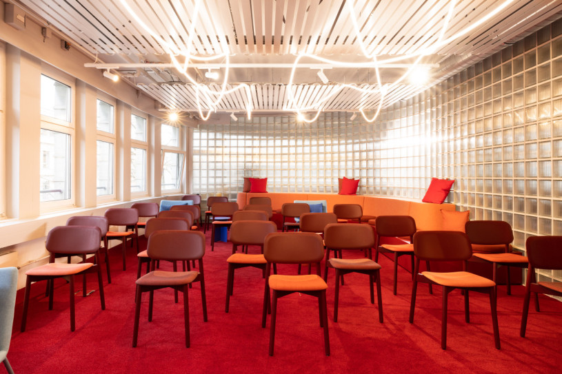 peluche74 spazio di lavoro centrale fascino 4