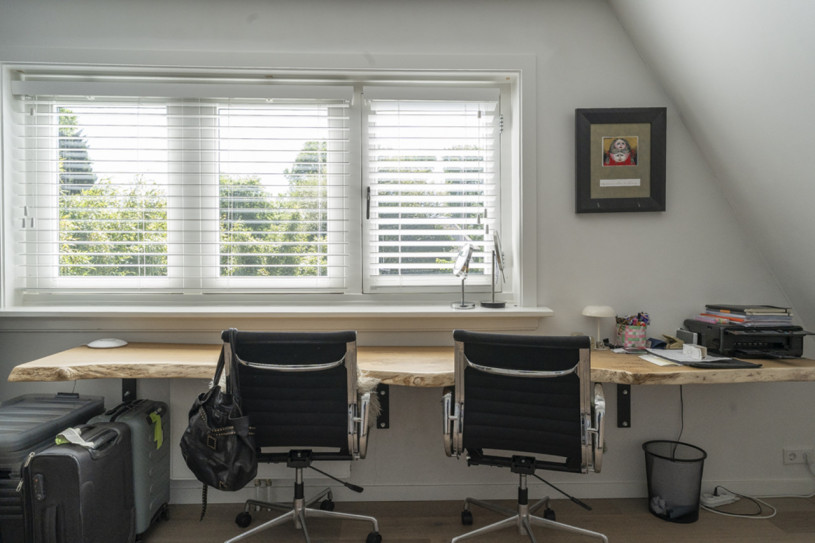 plush74 clean modern villa laren 27