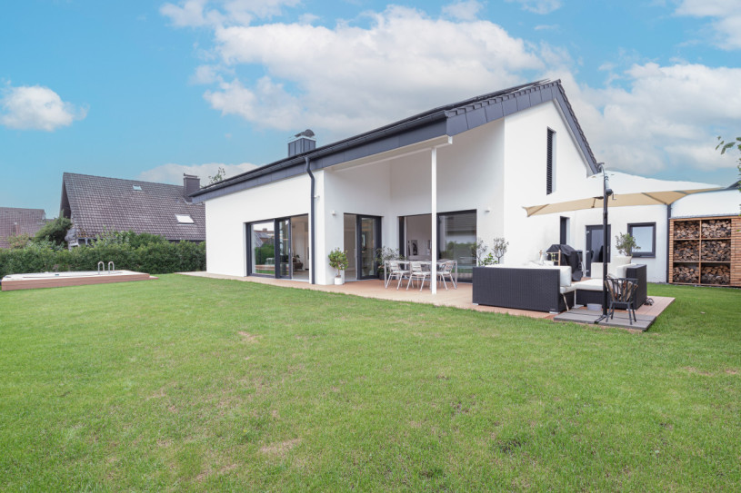 plush74 sauberes weißes Haus 11