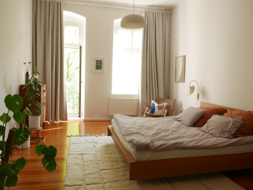 plush74 colorful altbau mid century photo haven 15