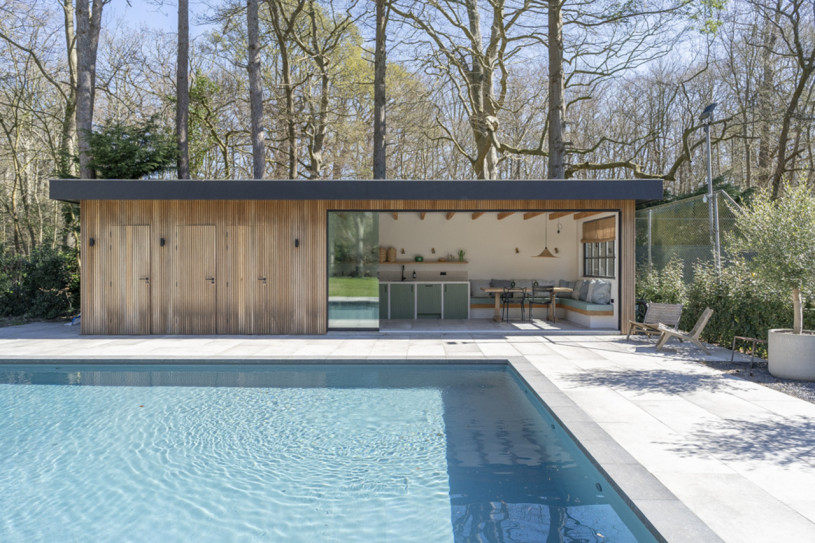 plush74 bunte Familienvilla overveen 101