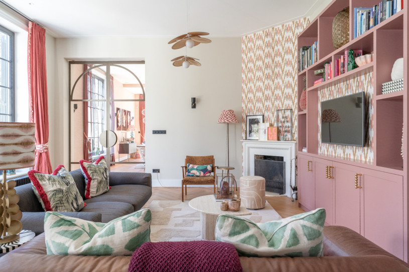 plush74 bunte Familienvilla overveen 2