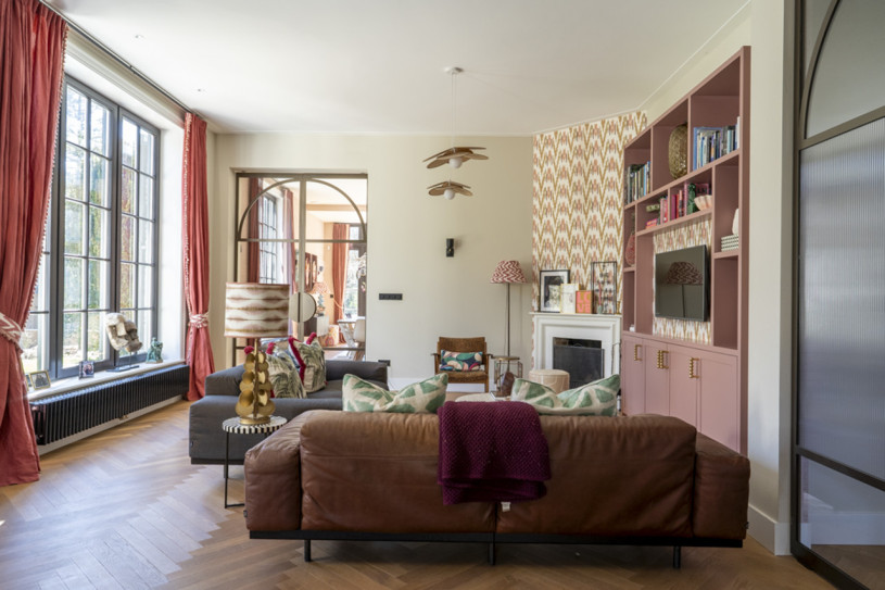 plush74 bunte Familienvilla overveen 21