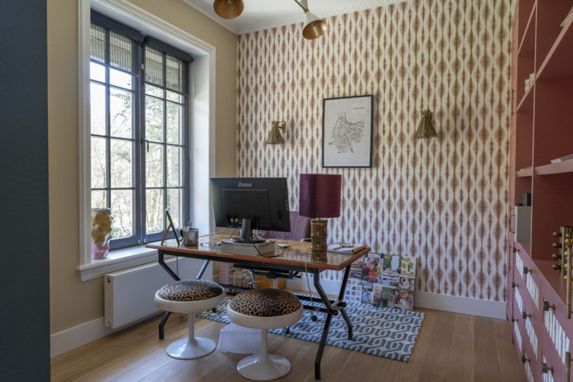 plush74 bunte Familienvilla overveen 4