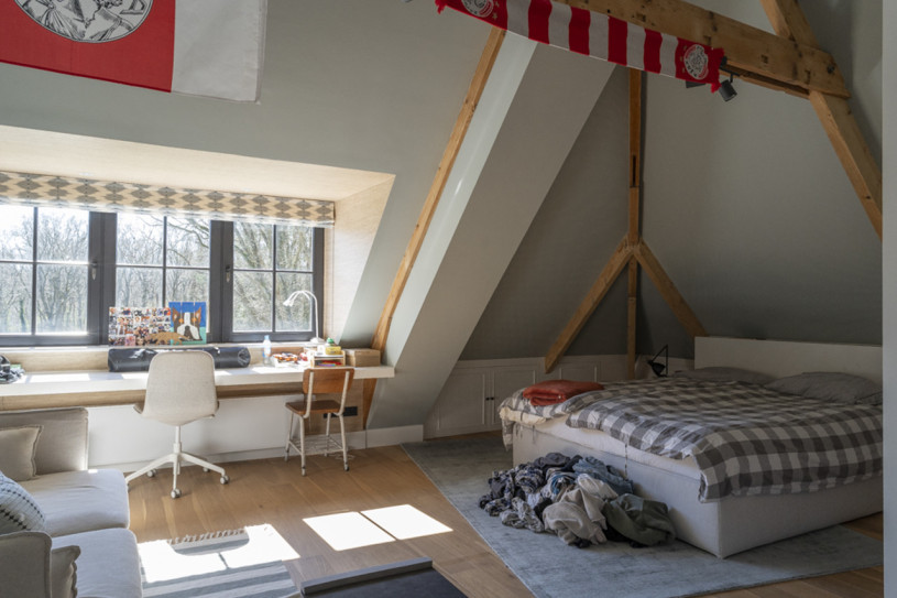 plush74 bunte Familienvilla overveen 84