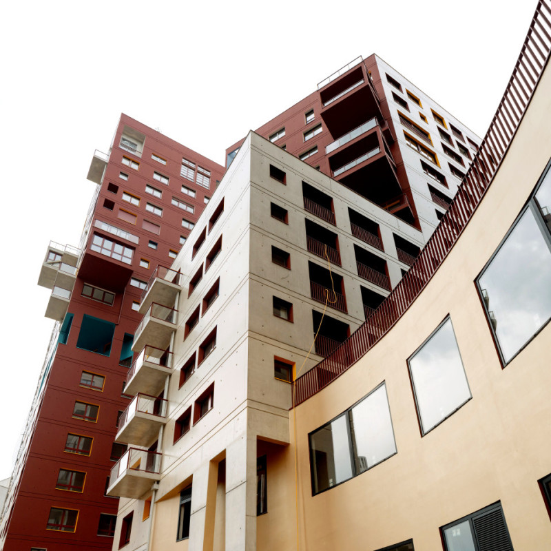 plush74 colourful brutalist housing paris 12