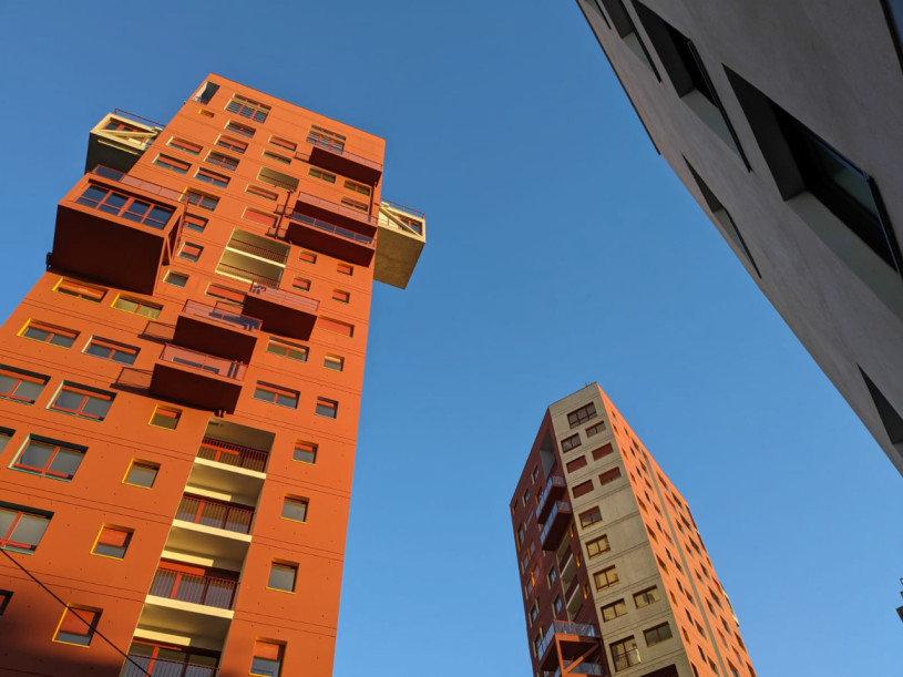 plush74 colourful brutalist housing paris 16