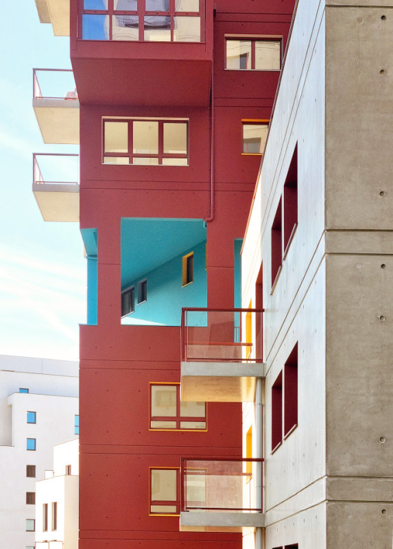 plush74 colourful brutalist housing paris 23