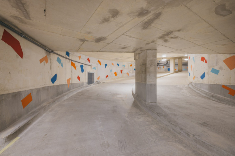plush74 colourful brutalist housing paris 37