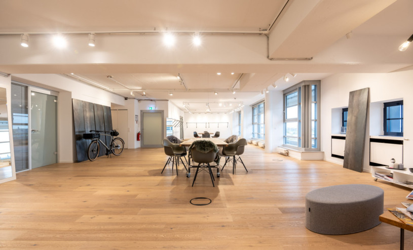 plush74 cool harbour showroom 1