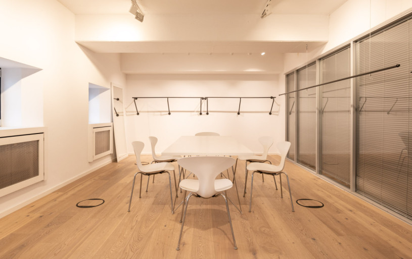 plush74 cool harbour showroom 13