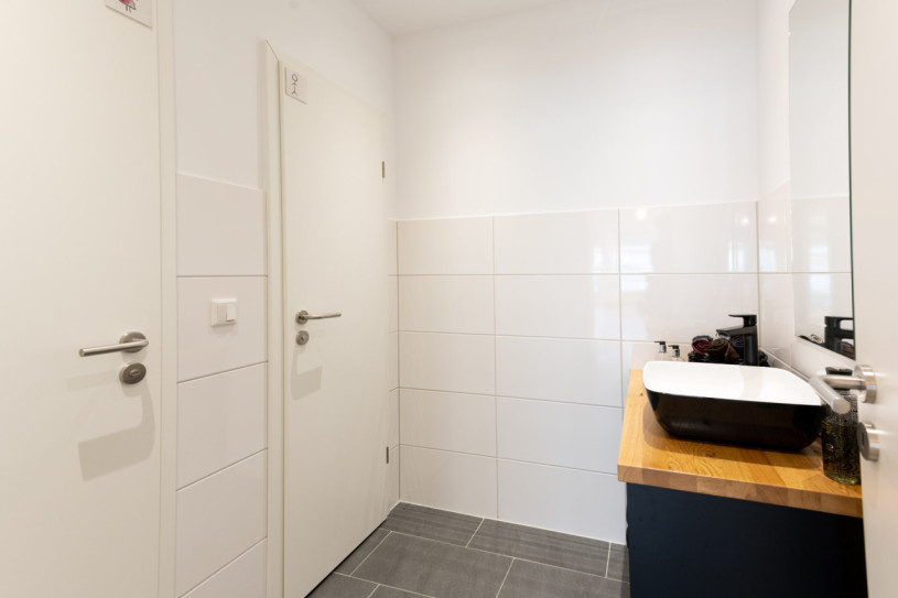 plush74 cool harbour showroom 8