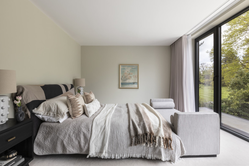 plush74 esher location house 23