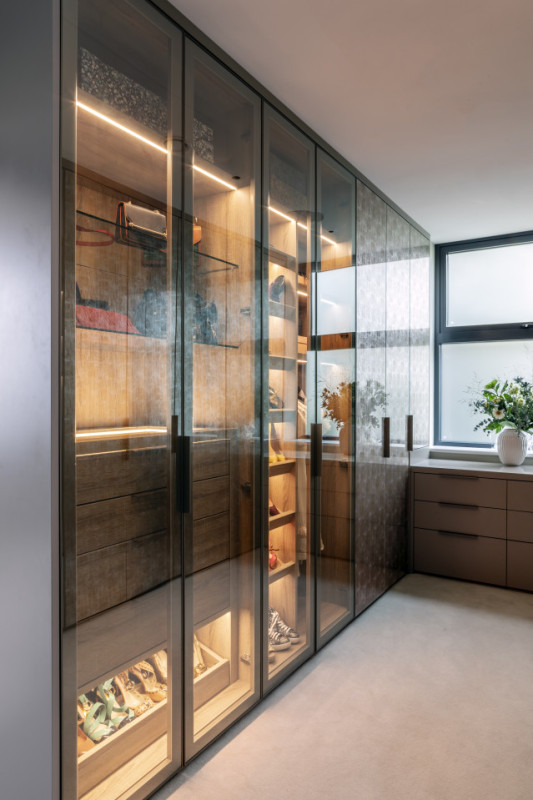 plush74 esher location house 25