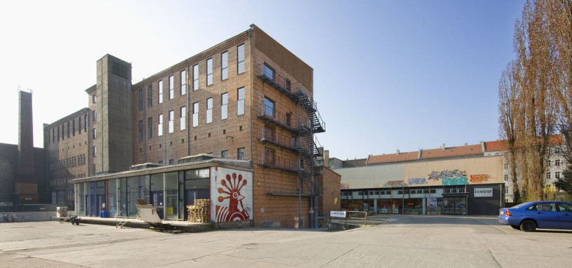 plush74 film photo event location berlin germany industrial 6 (1)