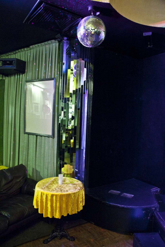 plush74 film photo event location berlin germany theatre 5 (1)