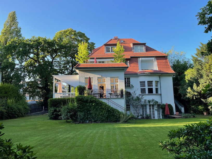 plush74 film photo event location berlin germany villa 1