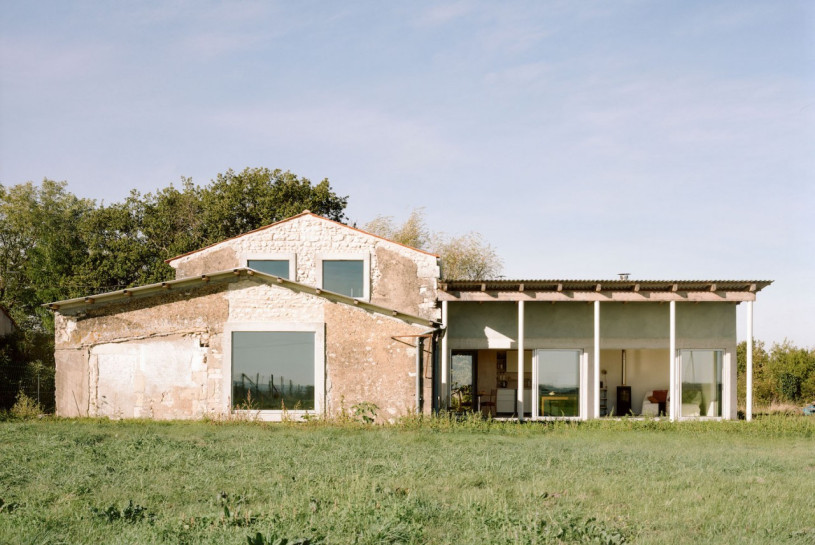 plush74 film photo event location france charente modern country house 1