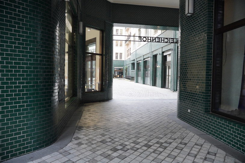 pluche74 film foto evenement locatie hamburg duitsland straten stadthof10