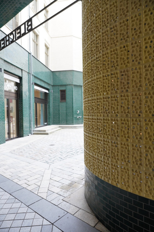 pluche74 film foto evenement locatie hamburg duitsland straten stadthof27