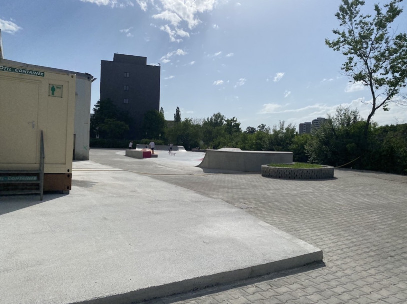 plush74 film photo event location munich germany sports basketball skatepark 27