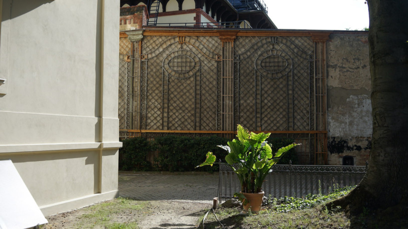 plush74 film photo shooting location scouting berlin area potsdam villa luxury garden historic15