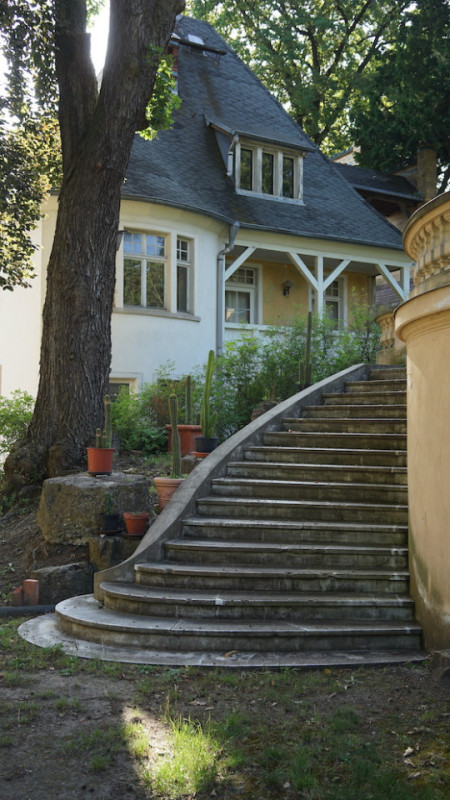 plush74 film photo shooting location scouting berlin area potsdam villa luxury garden historic55