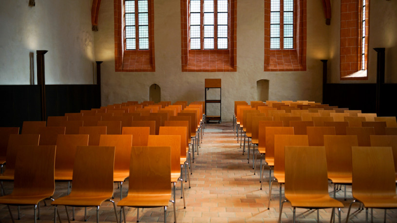 plush74 film photo shooting location scouting berlin chapel university14
