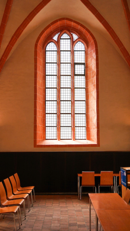 plush74 film photo shooting location scouting berlin chapel university19