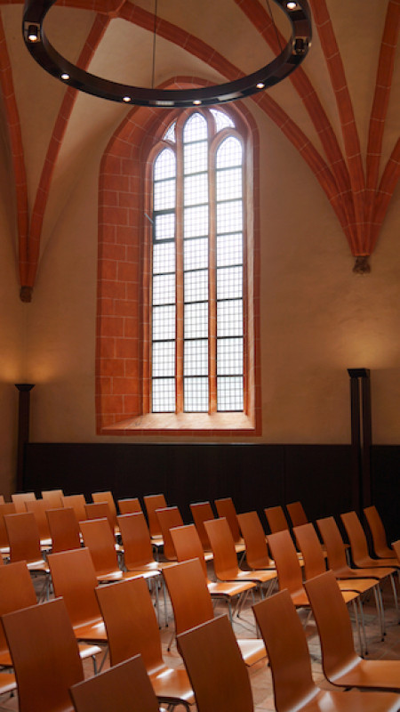 plush74 film photo shooting location scouting berlin chapel university32