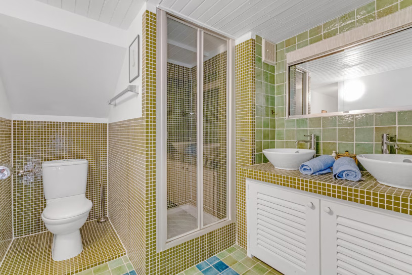 plush74 hillside villa with sea view 26