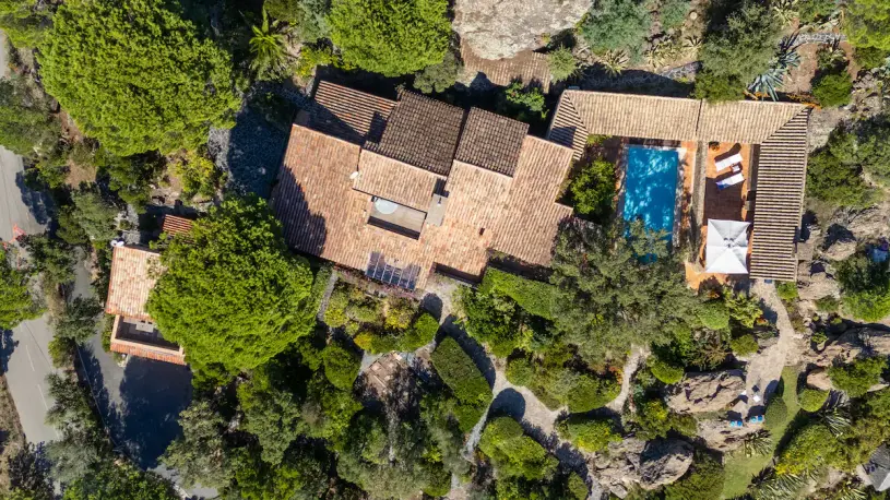 plush74 hillside villa with sea view 7