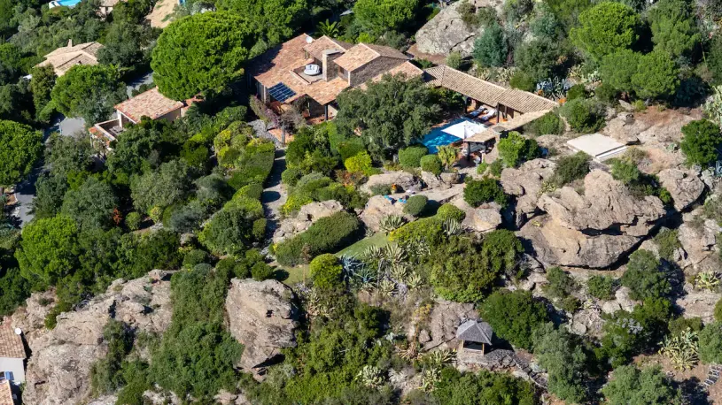 plush74 hillside villa with sea view 8