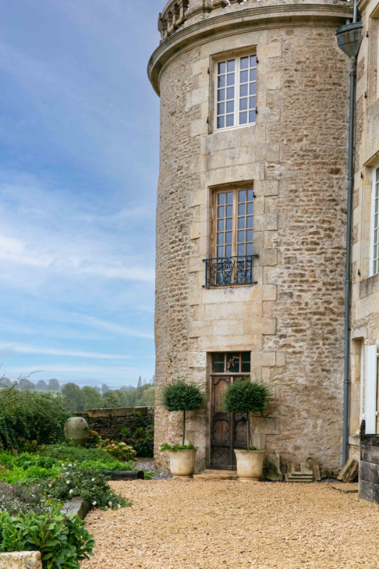 plush74 historisches französisches chcteau in auge 29