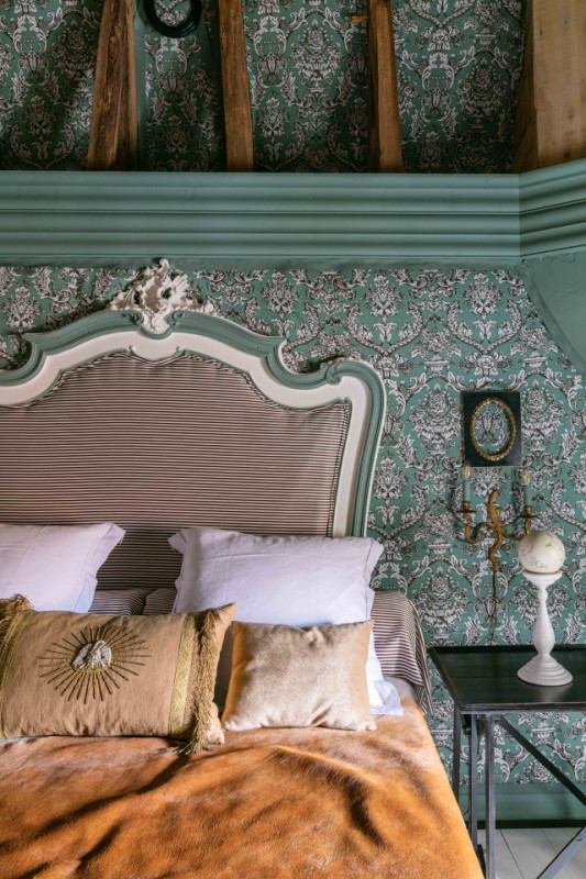 plush74 historisches französisches chcteau in auge 46