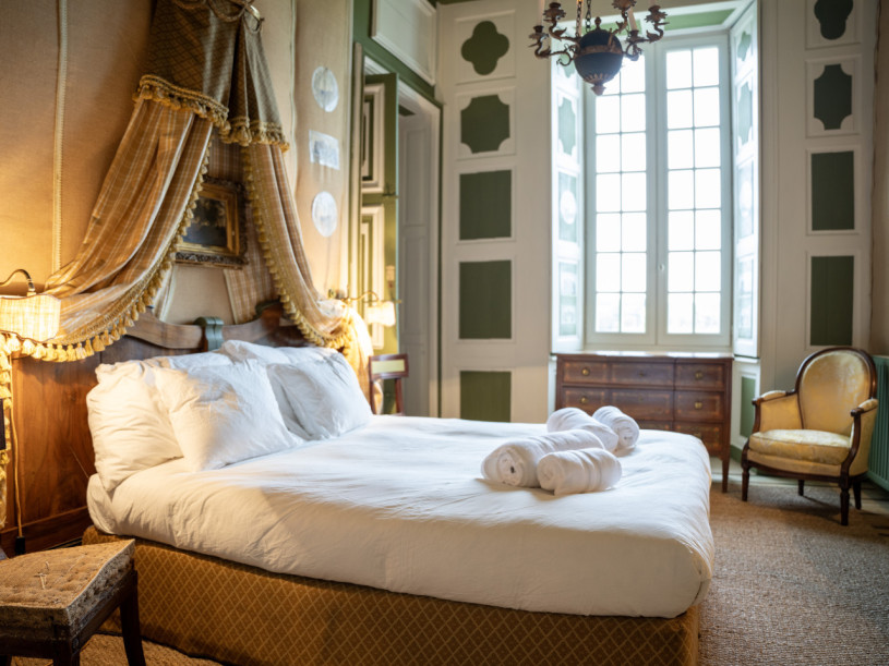 plush74 historisches französisches chcteau in auge 66