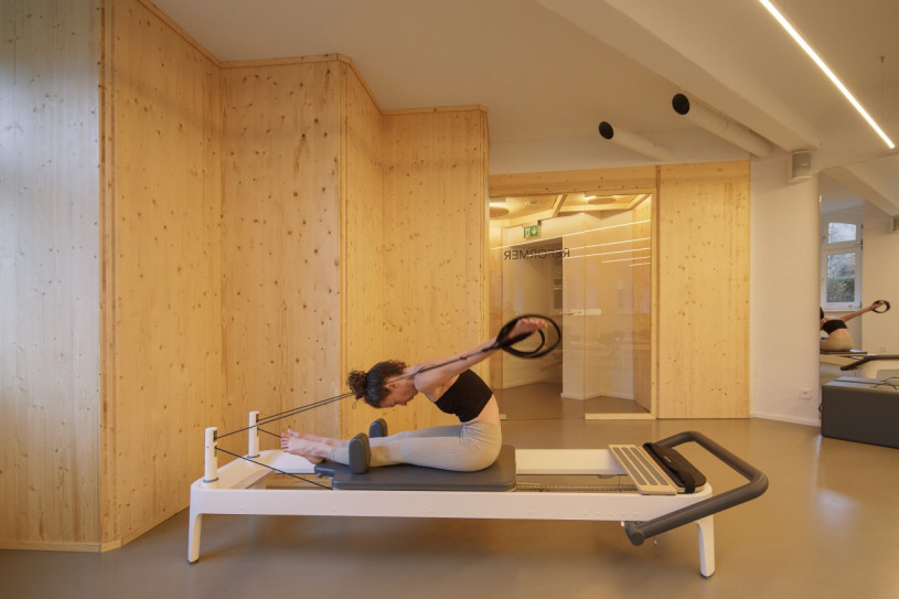 plush74 holistic reformer gym berlin 8