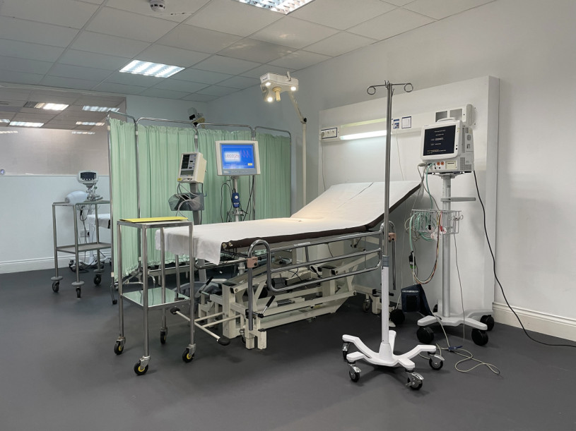 Plüsch74 Krankenhaus und Wartezimmer 1
