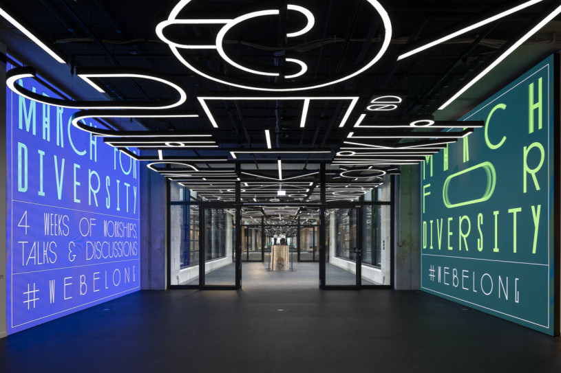 plush74 Haus der Kommunikation 5