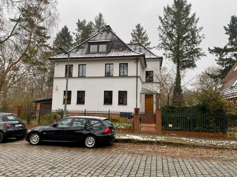 plush74 house with garden berlin area 12