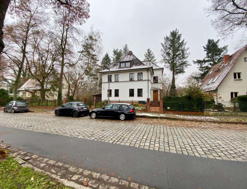 plush74 house with garden berlin area 14