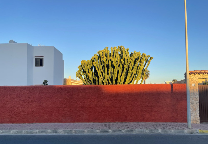 plush74 ibiza scout location agency photo film graphic streets7 (1)