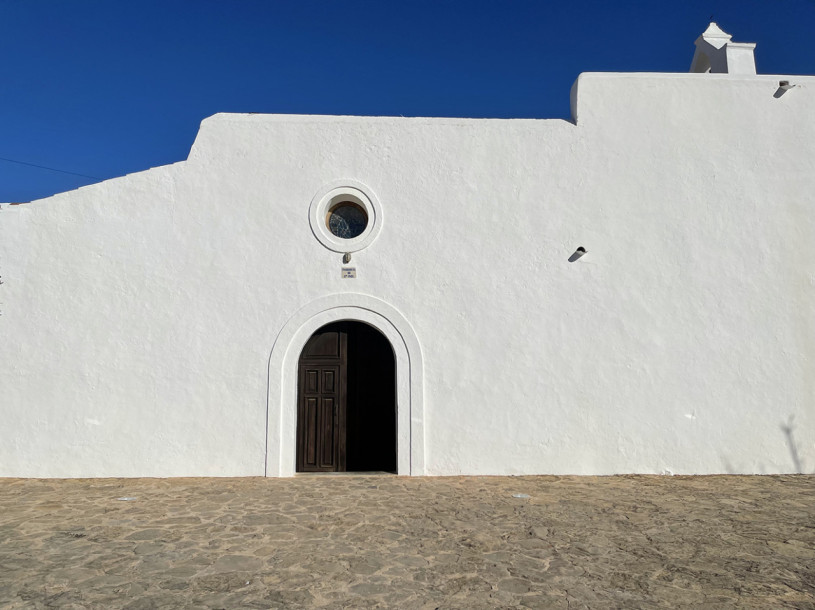 plush74 ibiza scout location agency photo film graphic streets8 (1)