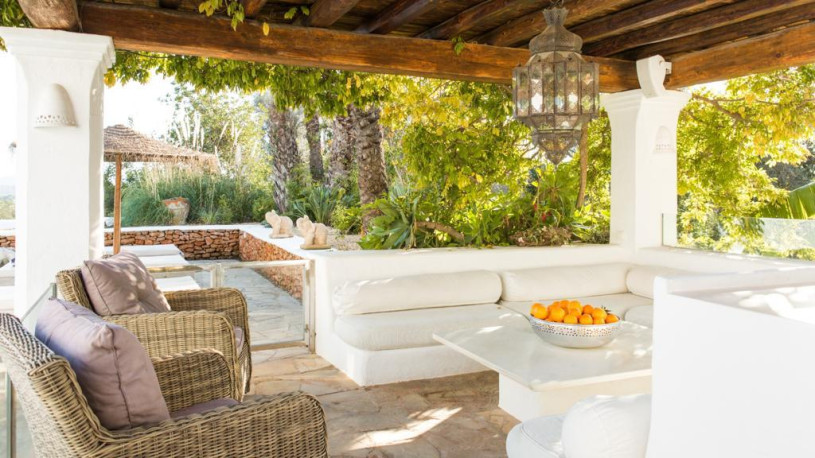 pluche74 ibiza villa rustieke locatie fotofilm00009