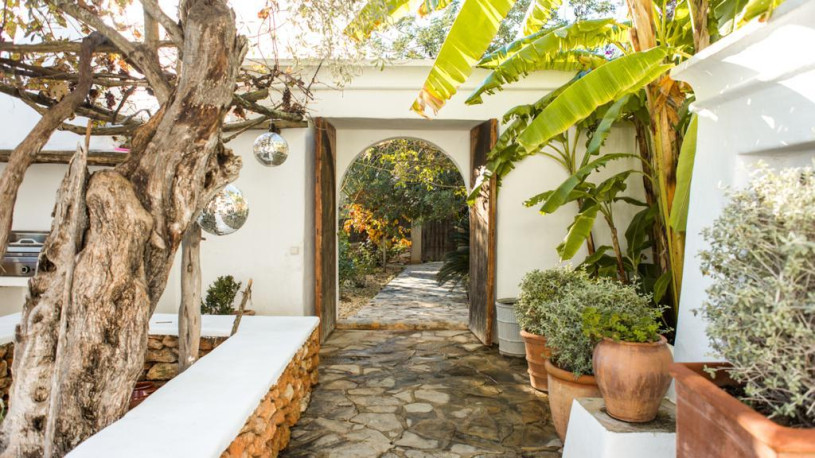 pluche74 ibiza villa rustieke locatie foto film00015